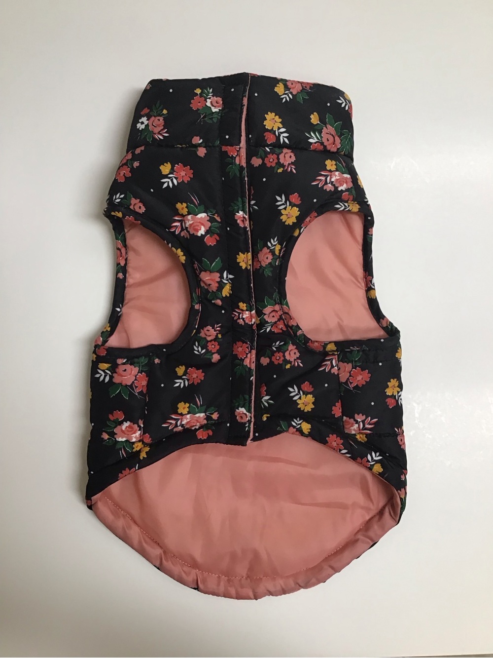 Dog Puffy Vest Quilted Floral MEDIUM Sweater Coat Dusty Rose Winter WARM NEW - Picture 10 of 10